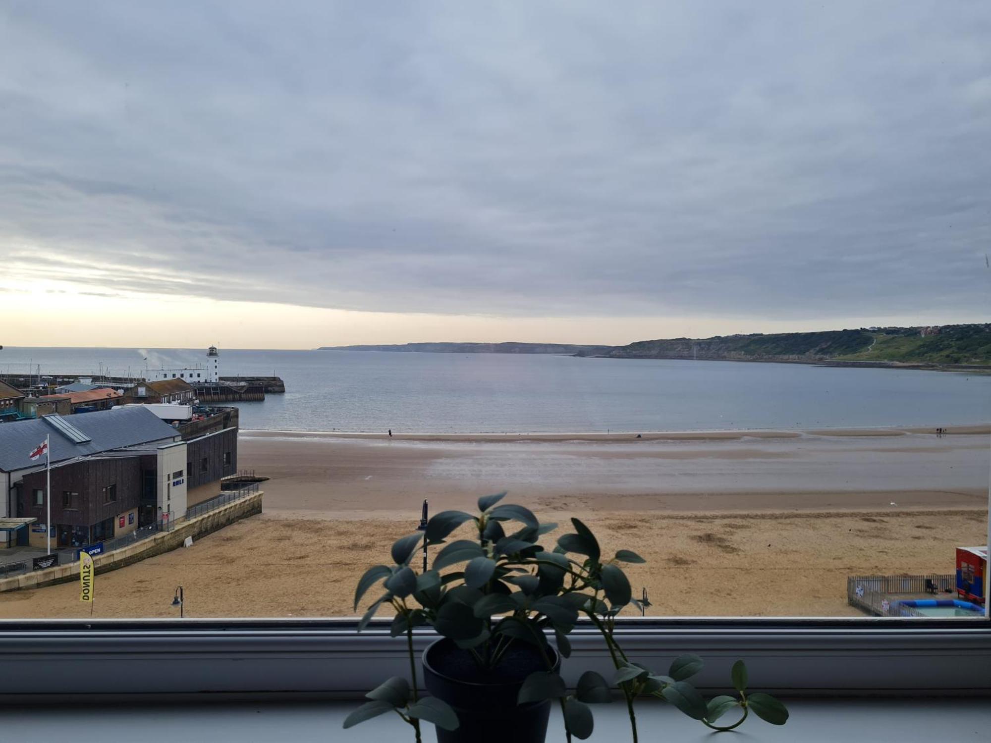 Yorkshire Rose - 2 Bed Apartment Sleeps 6 Scarborough Exteriör bild